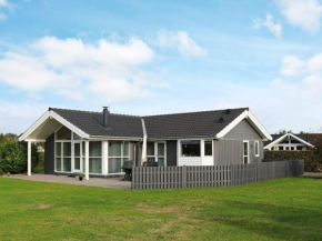 5 star holiday home in Hadsund